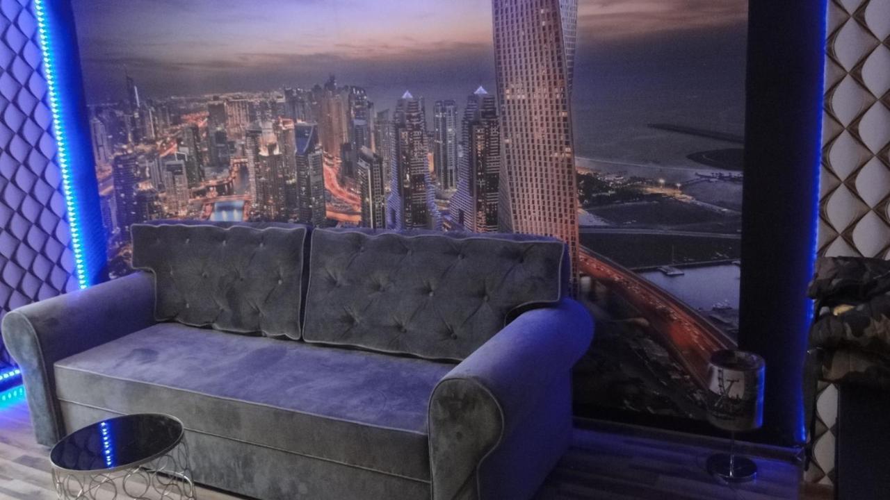 شقة Dubai Marina De Lux بيتوم المظهر الخارجي الصورة