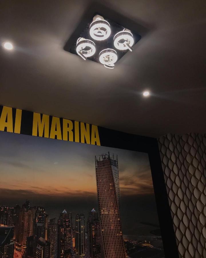شقة Dubai Marina De Lux بيتوم المظهر الخارجي الصورة